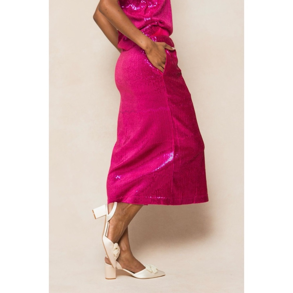 Ivy City Co Monique Skirt in Pink Sequin Sz. 1X - Picture 4 of 8